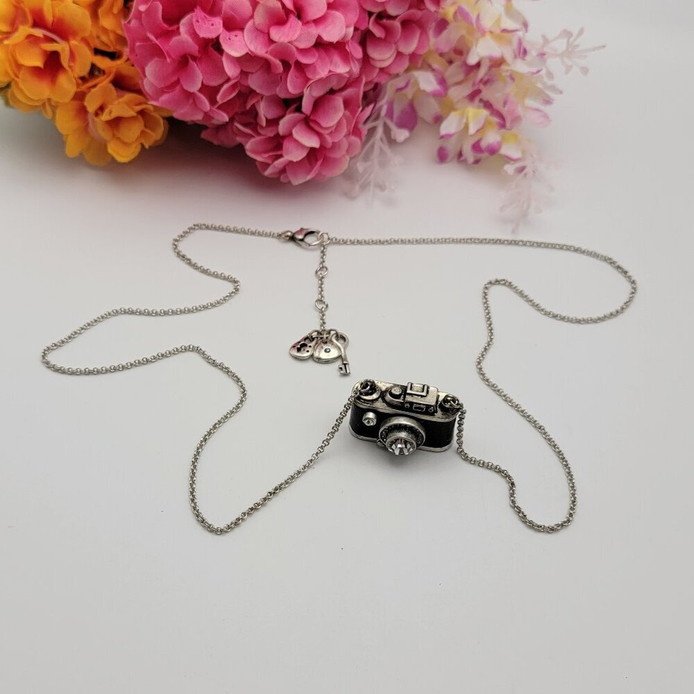 FOSSIL Photograph Camera Pendant Necklace Silver Tone Lock Key Charm 30" Adj.